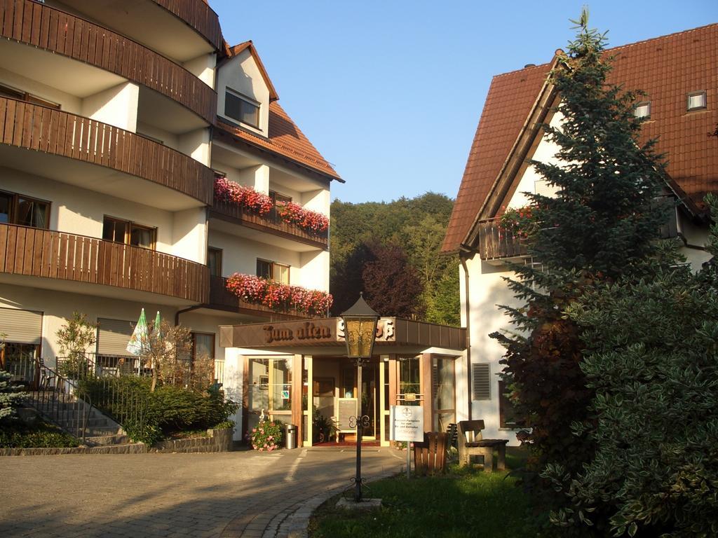 Landidyll Hotel Zum Alten Schloss Kirchensittenbach Room photo